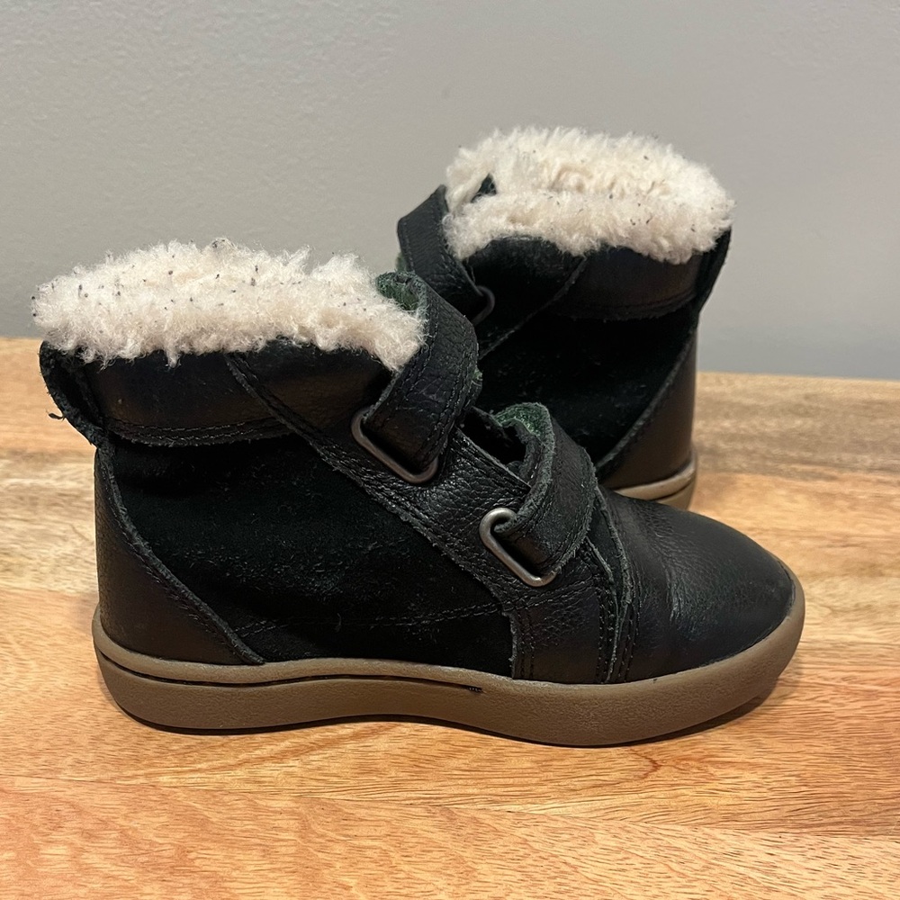 Cozy Black Kids Boots